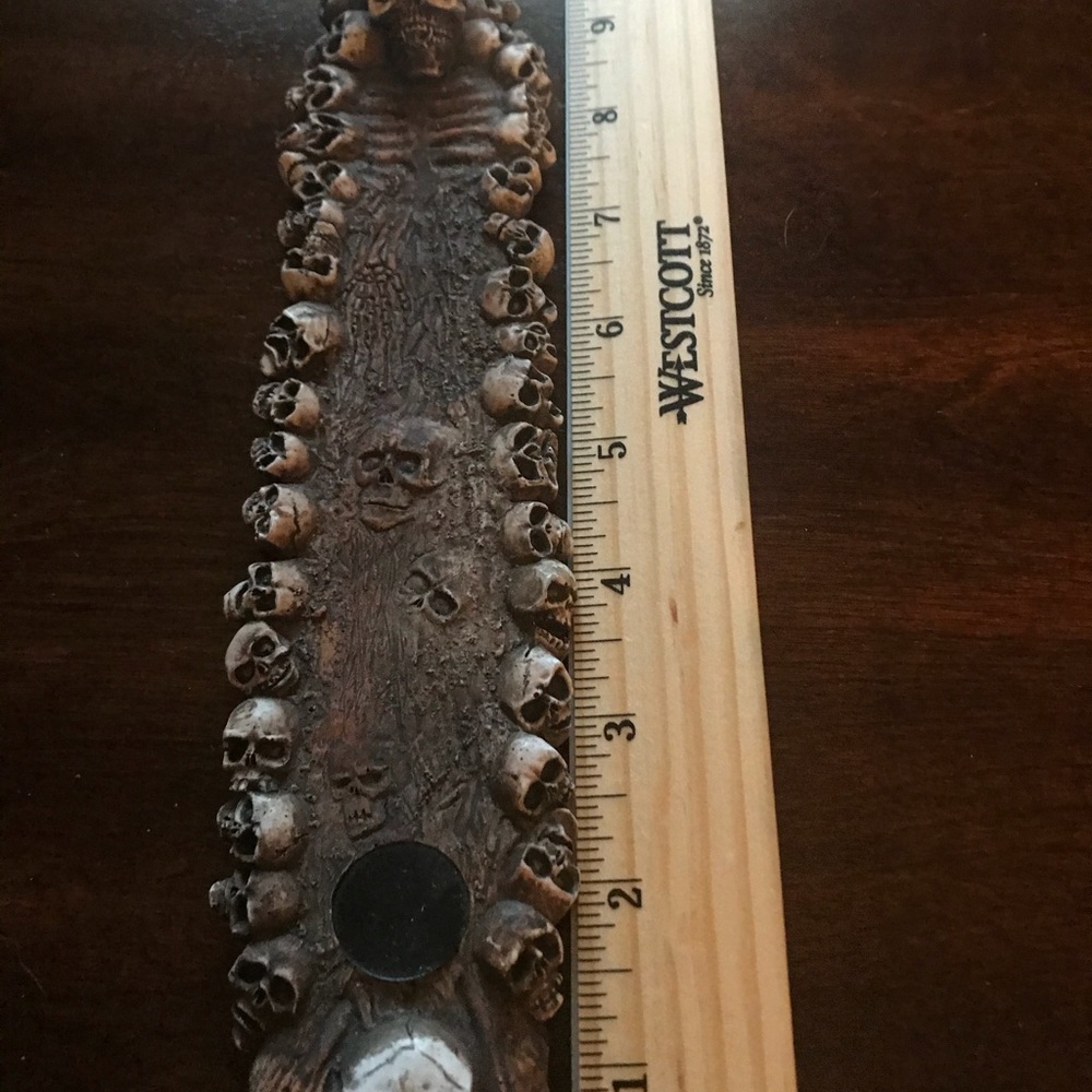 Skull Incense Burner - Picture 5 of 8